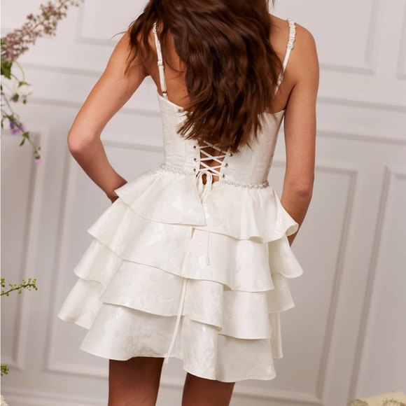 V. Chapman The Luciana Dress in White Baroque Floral - Picture 2 of 12